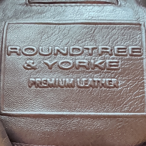 Roundtree & Yorke Black Leather Jacket - Picture 2 of 4